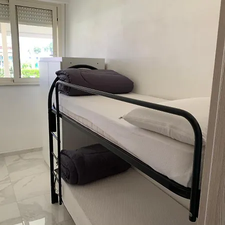 Ferienhaus Stabilimento Balneare Citta Giardino - Casa *