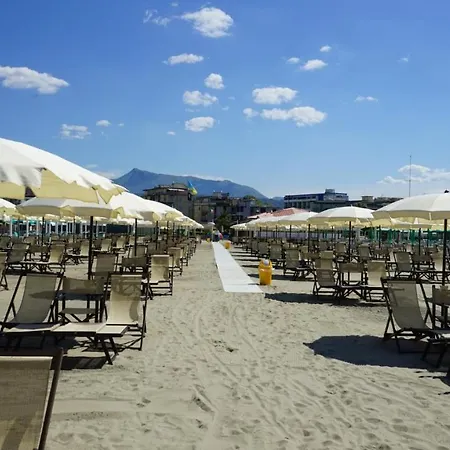 Сasa de vacaciones Stabilimento Balneare Citta Giardino - Casa